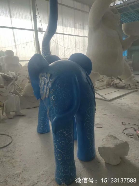 玻璃鋼大象雕塑 深藍(lán)色雕花大象動物雕塑4